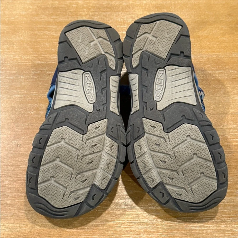 Keen Newport H2 Kids Water Shoes Quick Dry Hook‎ & Loop Camo/Bright Cobalt Sz 4